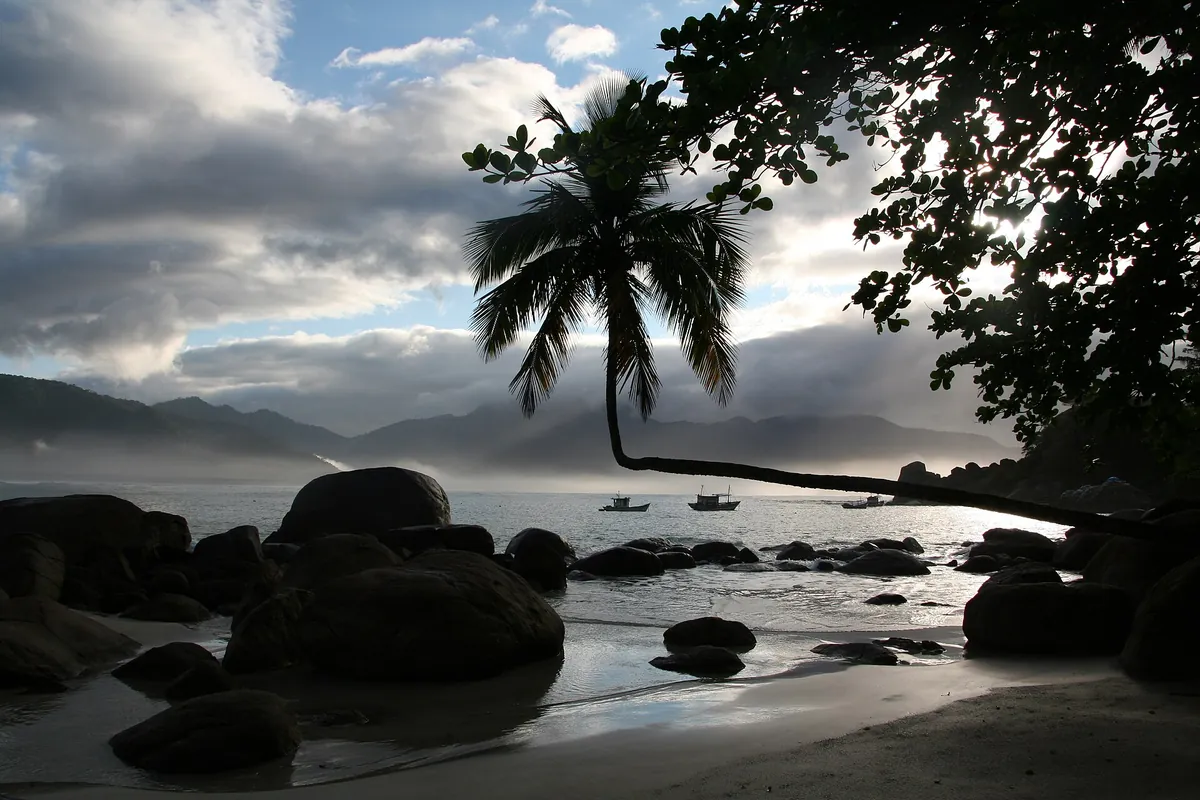Praia do Aventureiro