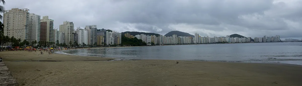 Praia das Astúrias