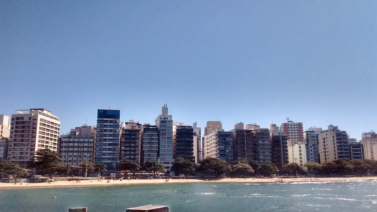 Praia das Castanheiras