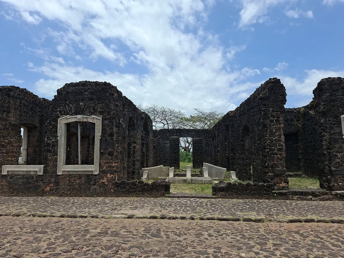Ruínas do Palácio do Barão de Mearim
