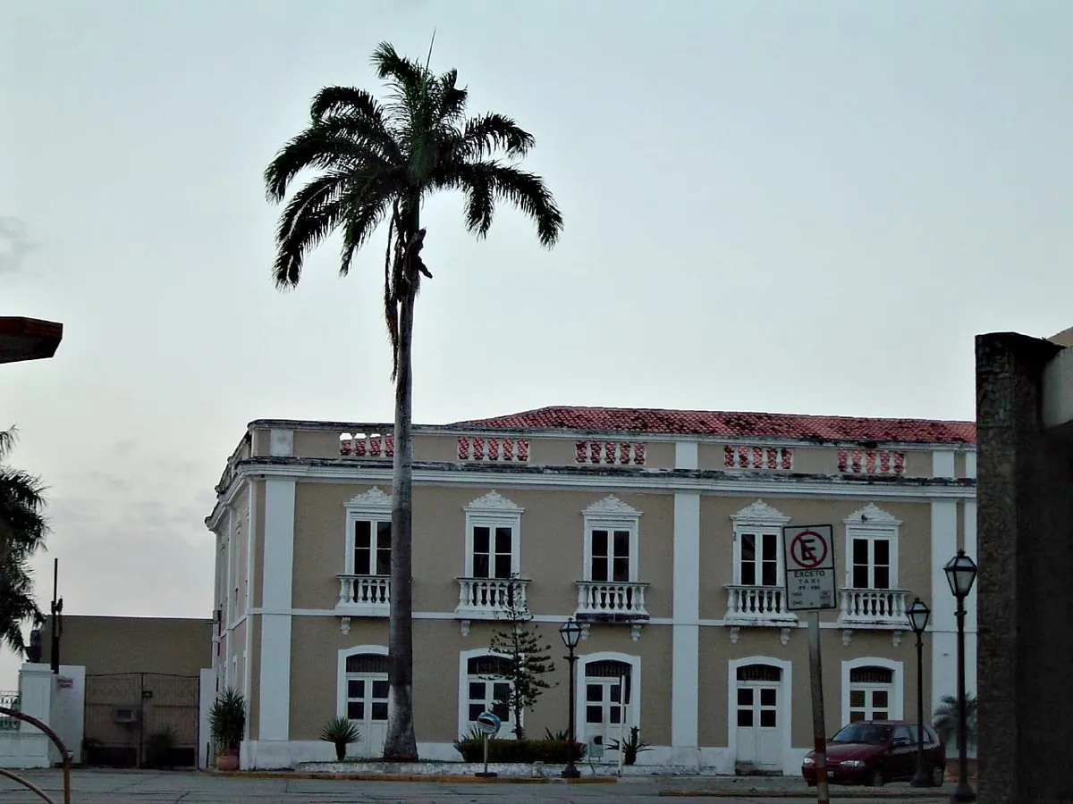 Palácio La Ravardière